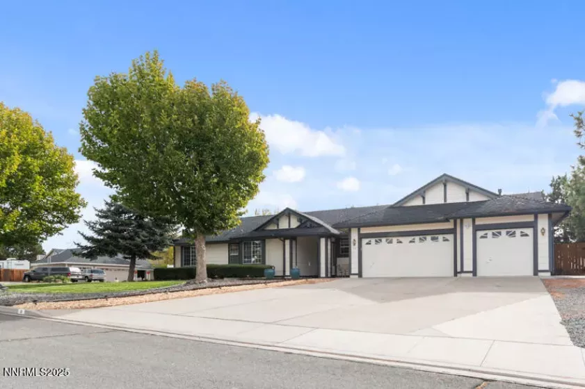 10 Desert Peak, Sparks, Nevada 89441, 4 Bedrooms Bedrooms, ,3 BathroomsBathrooms,Residential,Residential,Desert Peak,250052396