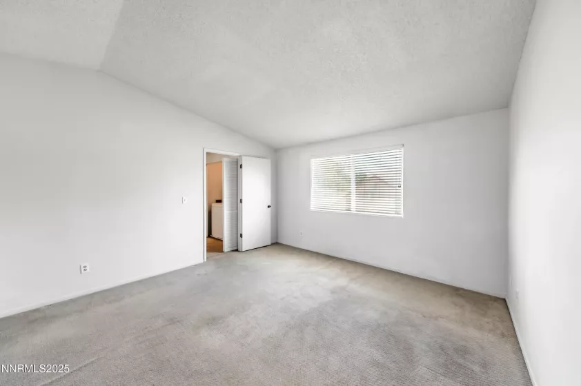 1263 Skylark, Sparks, Nevada 89434, 3 Bedrooms Bedrooms, ,3 BathroomsBathrooms,Residential,Residential,Skylark,250052395