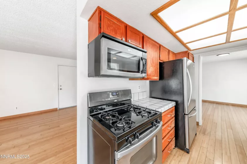 1263 Skylark, Sparks, Nevada 89434, 3 Bedrooms Bedrooms, ,3 BathroomsBathrooms,Residential,Residential,Skylark,250052395