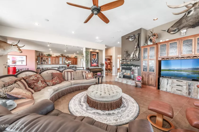 4433 Casey, Fallon, Nevada 89406, 4 Bedrooms Bedrooms, ,5 BathroomsBathrooms,Residential,Residential,Casey,250052401