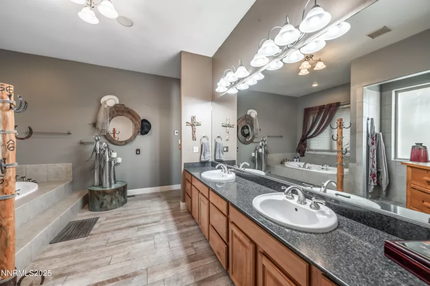 4433 Casey, Fallon, Nevada 89406, 4 Bedrooms Bedrooms, ,5 BathroomsBathrooms,Residential,Residential,Casey,250052401