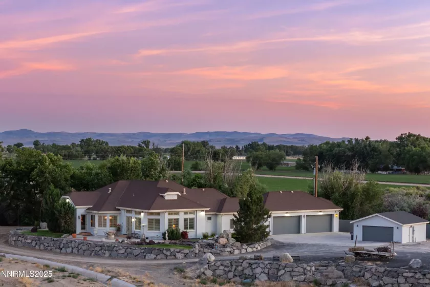 4433 Casey, Fallon, Nevada 89406, 4 Bedrooms Bedrooms, ,5 BathroomsBathrooms,Residential,Residential,Casey,250052401