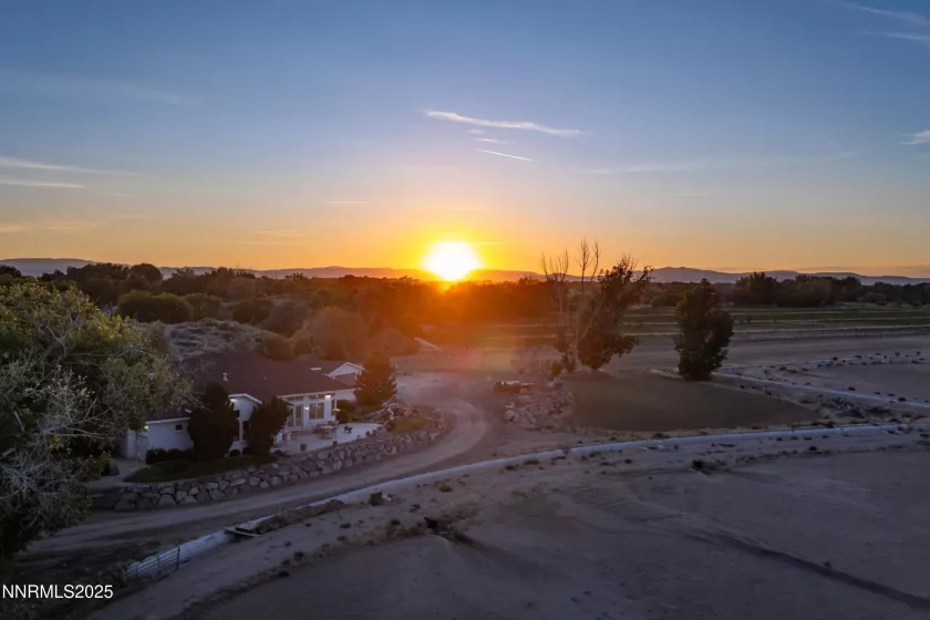 4433 Casey, Fallon, Nevada 89406, 4 Bedrooms Bedrooms, ,5 BathroomsBathrooms,Residential,Residential,Casey,250052401