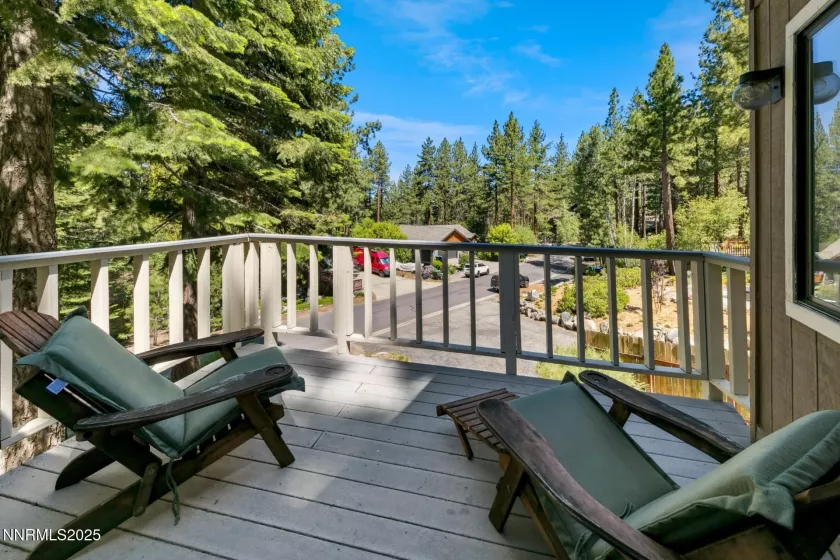 Deck off Family Room