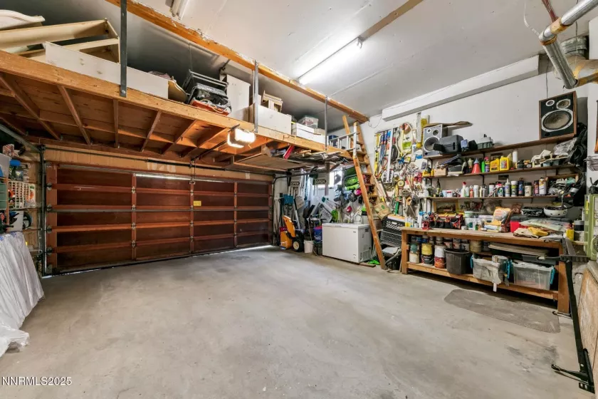 173 Hall, Stateline, Nevada 89449, 4 Bedrooms Bedrooms, ,3 BathroomsBathrooms,Residential,Residential,Hall,250052402