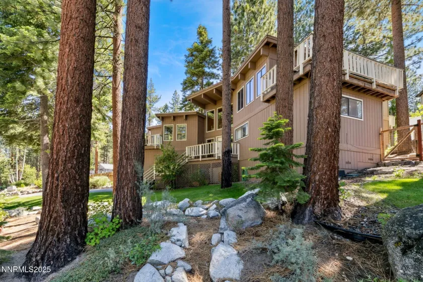 173 Hall, Stateline, Nevada 89449, 4 Bedrooms Bedrooms, ,3 BathroomsBathrooms,Residential,Residential,Hall,250052402