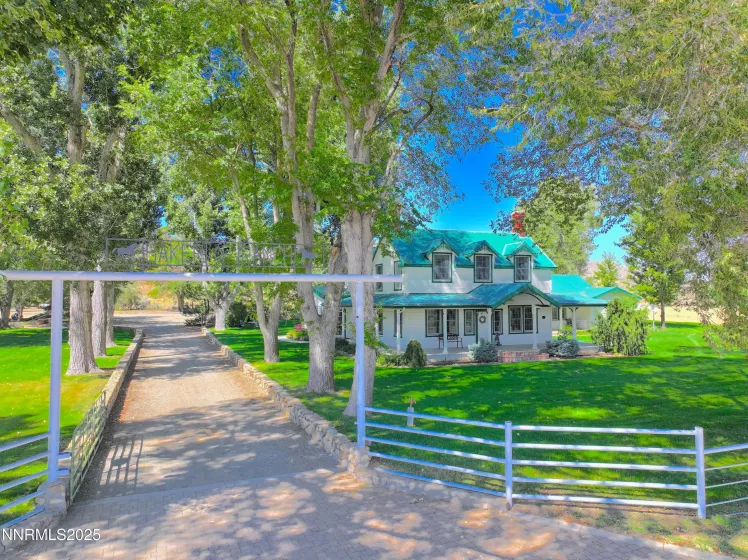 432-250 Constantia, Doyle, California 96109, 6 Bedrooms Bedrooms, ,5 BathroomsBathrooms,Farm & Ranch,Residential,Constantia,250052405