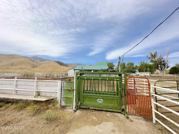 432-250 Constantia, Doyle, California 96109, 6 Bedrooms Bedrooms, ,5 BathroomsBathrooms,Farm & Ranch,Residential,Constantia,250052405
