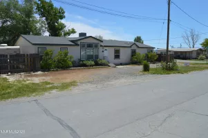 255 Elm, Gerlach, Nevada 89412, 3 Bedrooms Bedrooms, ,2 BathroomsBathrooms,Residential,Residential,Elm,250052407