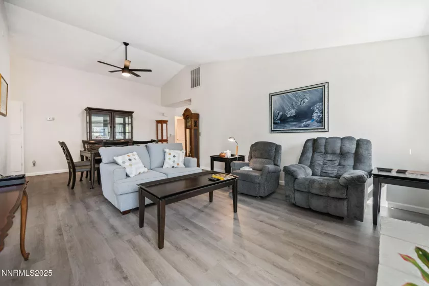 777 Bonanza, Carson City, Nevada 89706, 4 Bedrooms Bedrooms, ,2 BathroomsBathrooms,Residential,Residential,Bonanza,250052406