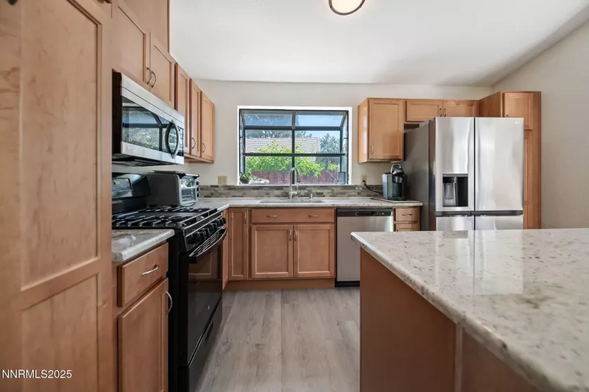 777 Bonanza, Carson City, Nevada 89706, 4 Bedrooms Bedrooms, ,2 BathroomsBathrooms,Residential,Residential,Bonanza,250052406