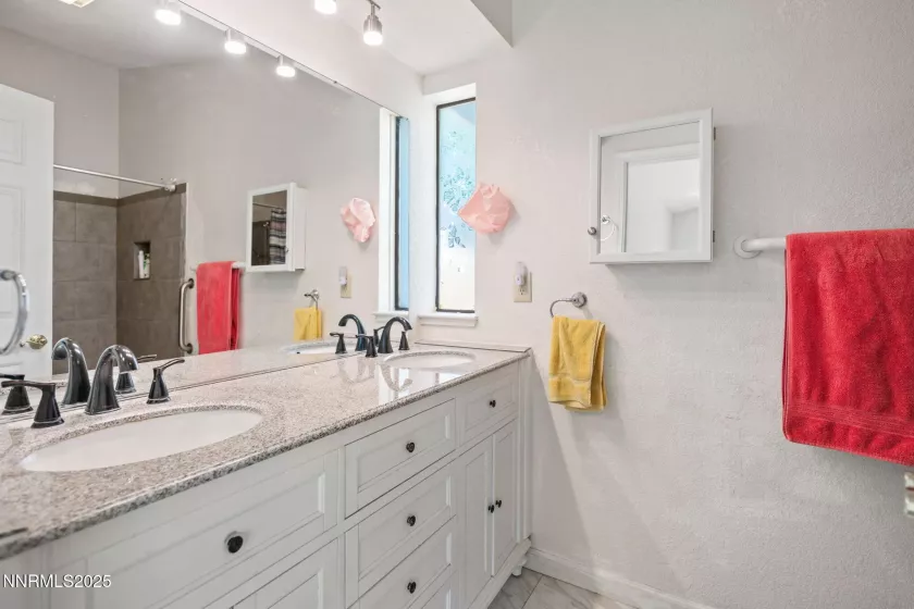 777 Bonanza, Carson City, Nevada 89706, 4 Bedrooms Bedrooms, ,2 BathroomsBathrooms,Residential,Residential,Bonanza,250052406
