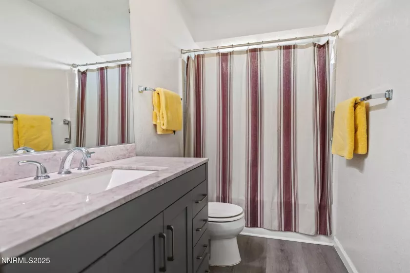 777 Bonanza, Carson City, Nevada 89706, 4 Bedrooms Bedrooms, ,2 BathroomsBathrooms,Residential,Residential,Bonanza,250052406