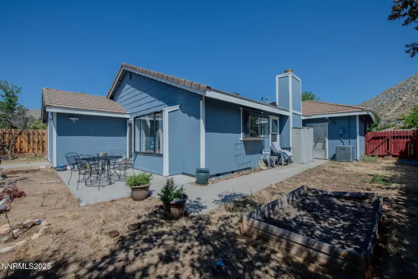 777 Bonanza, Carson City, Nevada 89706, 4 Bedrooms Bedrooms, ,2 BathroomsBathrooms,Residential,Residential,Bonanza,250052406