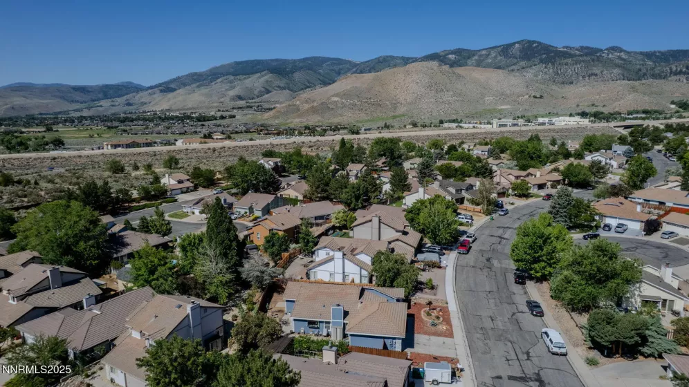 777 Bonanza, Carson City, Nevada 89706, 4 Bedrooms Bedrooms, ,2 BathroomsBathrooms,Residential,Residential,Bonanza,250052406