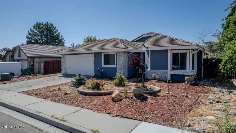 777 Bonanza, Carson City, Nevada 89706, 4 Bedrooms Bedrooms, ,2 BathroomsBathrooms,Residential,Residential,Bonanza,250052406