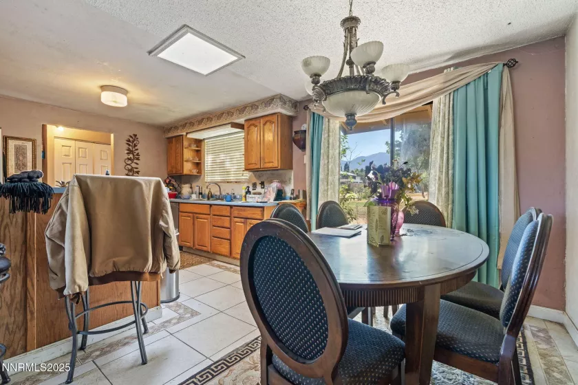 3650 Cherokee, Carson City, Nevada 89705, 3 Bedrooms Bedrooms, ,2 BathroomsBathrooms,Residential,Residential,Cherokee,250052409