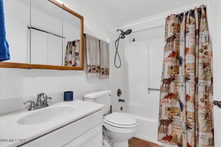 2659 Gordon, Minden, Nevada 89423, 4 Bedrooms Bedrooms, ,2 BathroomsBathrooms,Residential,Residential,Gordon,250052408