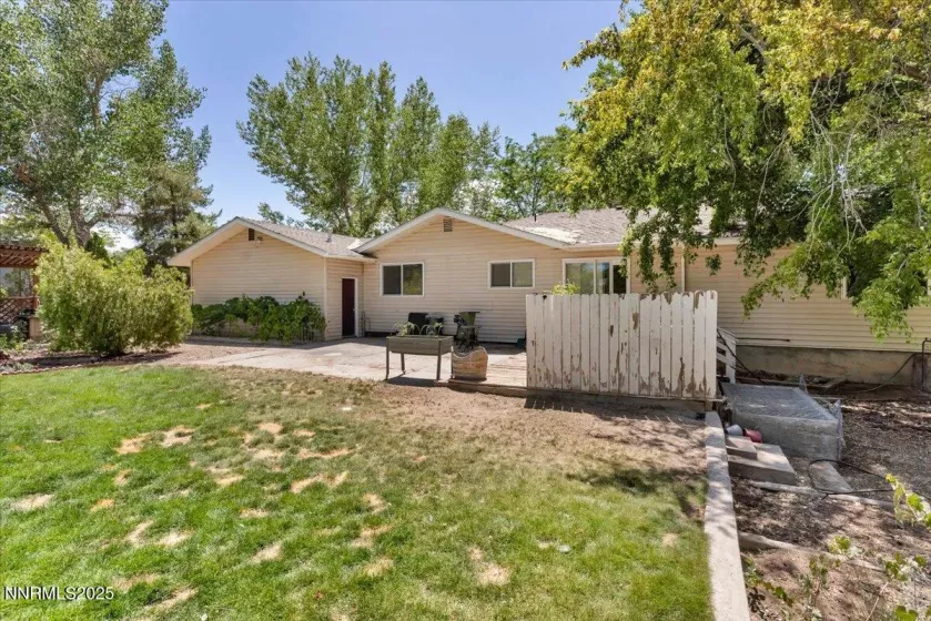 2659 Gordon, Minden, Nevada 89423, 4 Bedrooms Bedrooms, ,2 BathroomsBathrooms,Residential,Residential,Gordon,250052408