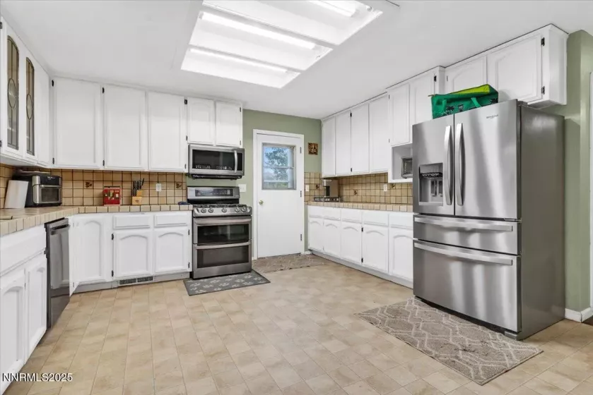 2659 Gordon, Minden, Nevada 89423, 4 Bedrooms Bedrooms, ,2 BathroomsBathrooms,Residential,Residential,Gordon,250052408