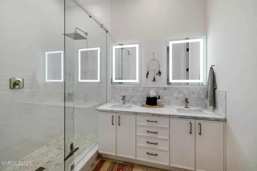 4305 Mountaingate, Reno, Nevada 89519, 4 Bedrooms Bedrooms, ,3 BathroomsBathrooms,Residential,Residential,Mountaingate,250052410