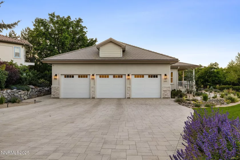 4305 Mountaingate, Reno, Nevada 89519, 4 Bedrooms Bedrooms, ,3 BathroomsBathrooms,Residential,Residential,Mountaingate,250052410