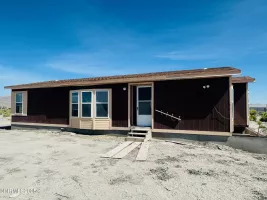 1100 Horseshoe Bend, Lovelock, Nevada 89419, 3 Bedrooms Bedrooms, ,2 BathroomsBathrooms,Residential,Residential,Horseshoe Bend,250052413