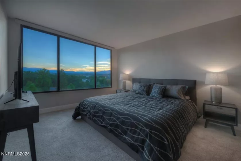 280 Island, Reno, Nevada 89501, 2 Bedrooms Bedrooms, ,3 BathroomsBathrooms,Residential,Residential,Island,250052414