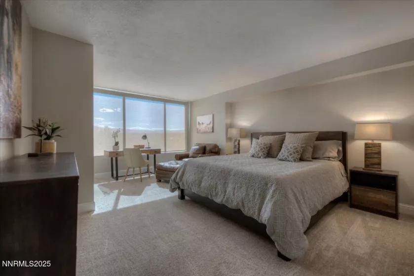 280 Island, Reno, Nevada 89501, 2 Bedrooms Bedrooms, ,3 BathroomsBathrooms,Residential,Residential,Island,250052414