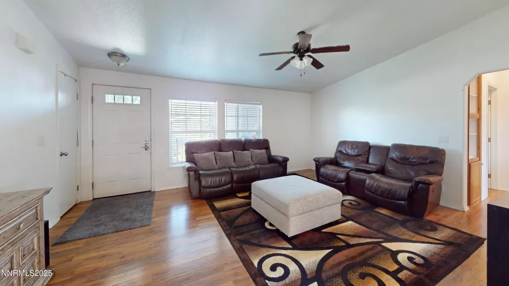 3372 Crown Royal, Winnemucca, Nevada 89445, 3 Bedrooms Bedrooms, ,2 BathroomsBathrooms,Residential,Residential,Crown Royal,250052416