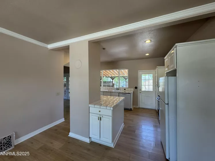 1465 Central, Lovelock, Nevada 89419, 4 Bedrooms Bedrooms, ,2 BathroomsBathrooms,Residential,Residential,Central,250052387