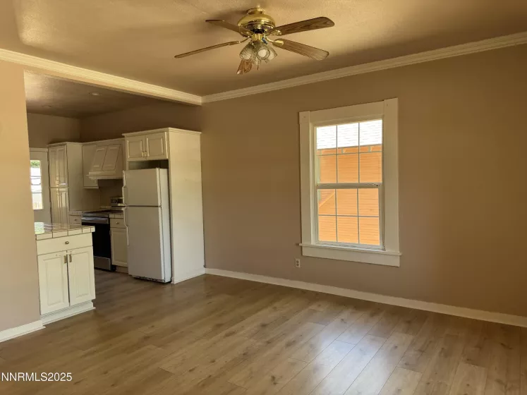 1465 Central, Lovelock, Nevada 89419, 4 Bedrooms Bedrooms, ,2 BathroomsBathrooms,Residential,Residential,Central,250052387