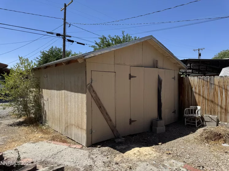 1465 Central, Lovelock, Nevada 89419, 4 Bedrooms Bedrooms, ,2 BathroomsBathrooms,Residential,Residential,Central,250052387