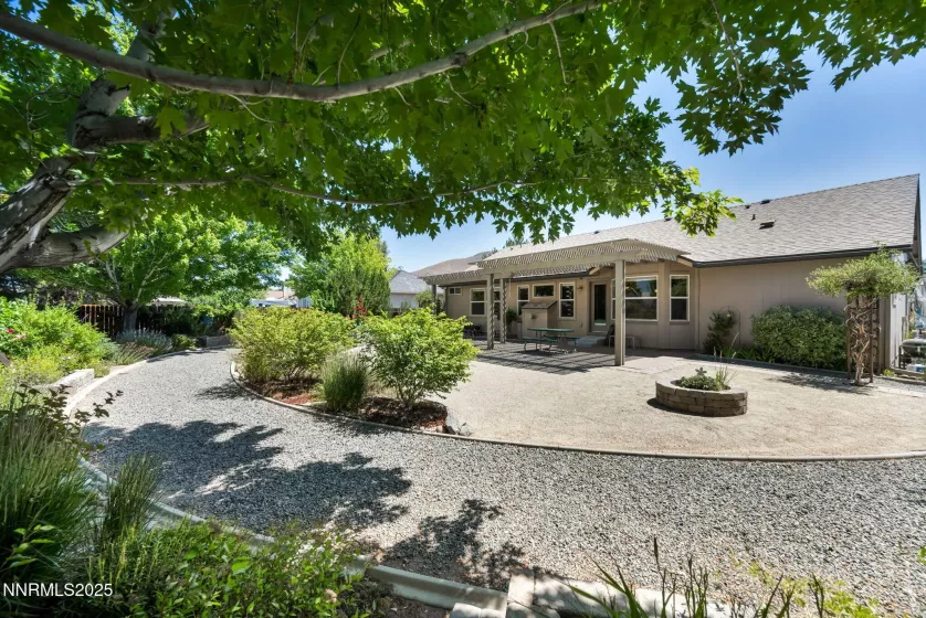 2962 Del Rio, Minden, Nevada 89423, 3 Bedrooms Bedrooms, ,3 BathroomsBathrooms,Residential,Residential,Del Rio,250052388