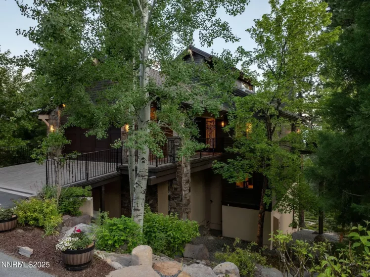 587 Fallen Leaf, Incline Village, Nevada 89451, 4 Bedrooms Bedrooms, ,6 BathroomsBathrooms,Residential,Residential,Fallen Leaf,250052389