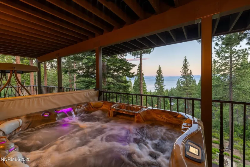 587 Fallen Leaf, Incline Village, Nevada 89451, 4 Bedrooms Bedrooms, ,6 BathroomsBathrooms,Residential,Residential,Fallen Leaf,250052389