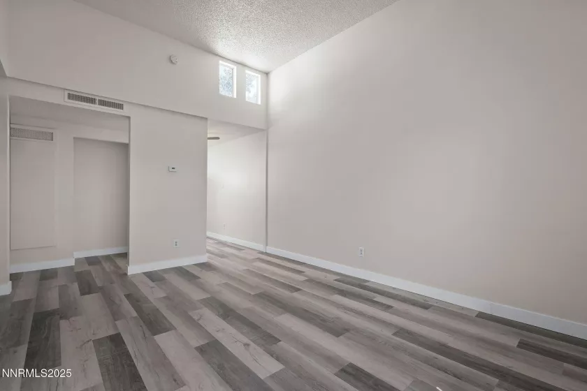 1055 Baywood, Sparks, Nevada 89434, 1 Bedroom Bedrooms, ,1 BathroomBathrooms,Residential,Residential,Baywood,250052397