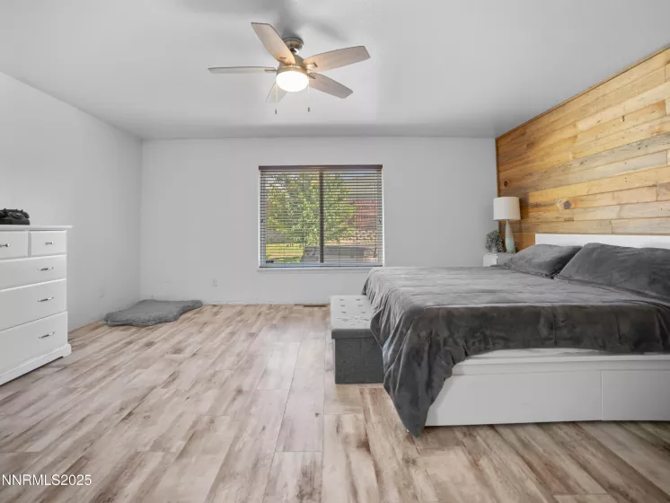 5533 Carson, Winnemucca, Nevada 89445, 5 Bedrooms Bedrooms, ,3 BathroomsBathrooms,Residential,Residential,Carson,250052403