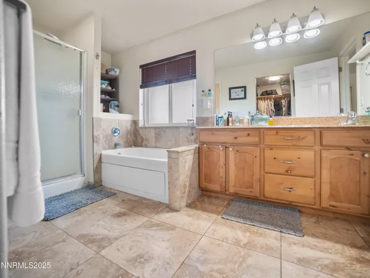 5533 Carson, Winnemucca, Nevada 89445, 5 Bedrooms Bedrooms, ,3 BathroomsBathrooms,Residential,Residential,Carson,250052403
