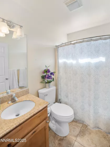 5533 Carson, Winnemucca, Nevada 89445, 5 Bedrooms Bedrooms, ,3 BathroomsBathrooms,Residential,Residential,Carson,250052403