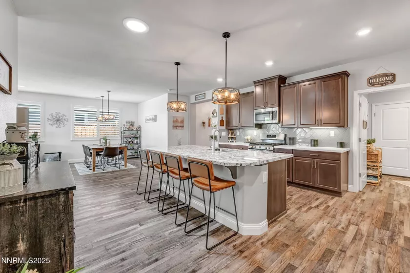 7267 Early Dawn, Sparks, Nevada 89436, 4 Bedrooms Bedrooms, ,2 BathroomsBathrooms,Residential,Residential,Early Dawn,250052419
