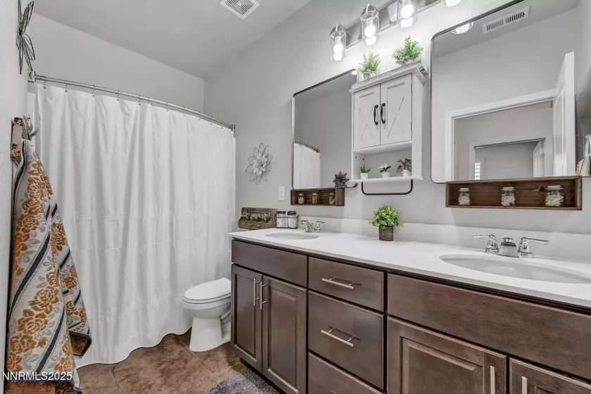 7267 Early Dawn, Sparks, Nevada 89436, 4 Bedrooms Bedrooms, ,2 BathroomsBathrooms,Residential,Residential,Early Dawn,250052419