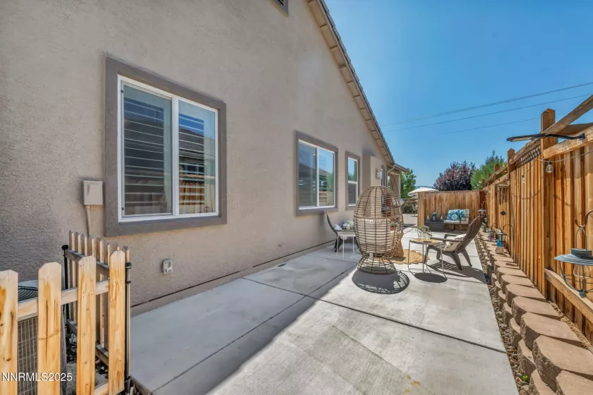 7267 Early Dawn, Sparks, Nevada 89436, 4 Bedrooms Bedrooms, ,2 BathroomsBathrooms,Residential,Residential,Early Dawn,250052419
