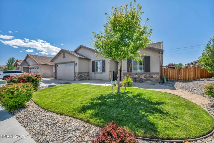 7267 Early Dawn, Sparks, Nevada 89436, 4 Bedrooms Bedrooms, ,2 BathroomsBathrooms,Residential,Residential,Early Dawn,250052419