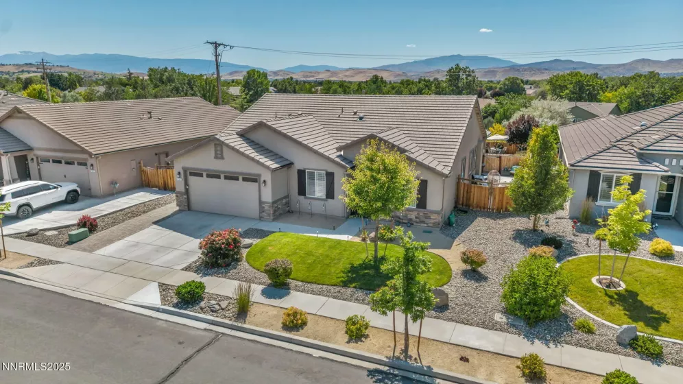 7267 Early Dawn, Sparks, Nevada 89436, 4 Bedrooms Bedrooms, ,2 BathroomsBathrooms,Residential,Residential,Early Dawn,250052419