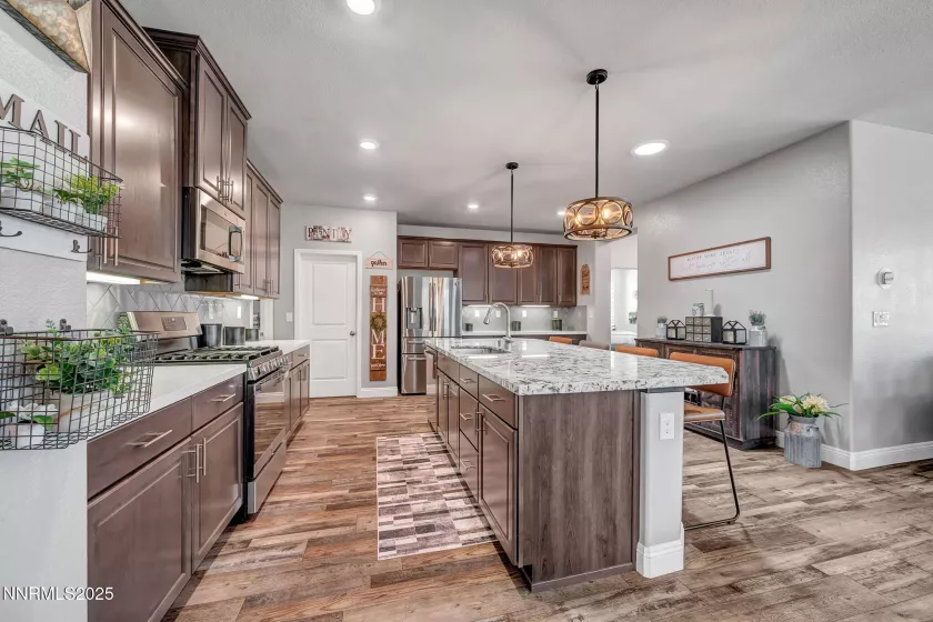 7267 Early Dawn, Sparks, Nevada 89436, 4 Bedrooms Bedrooms, ,2 BathroomsBathrooms,Residential,Residential,Early Dawn,250052419