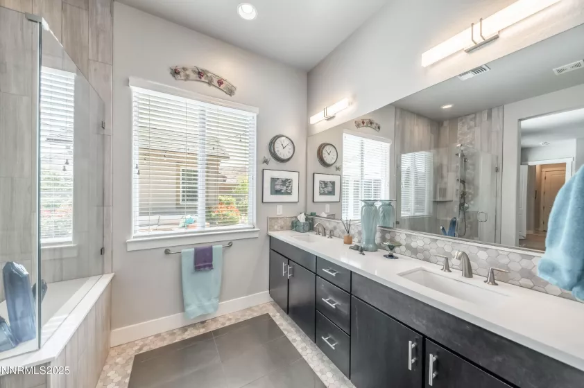 2300 Brego, Reno, Nevada 89521, 2 Bedrooms Bedrooms, ,2 BathroomsBathrooms,Residential,Residential,Brego,250052420