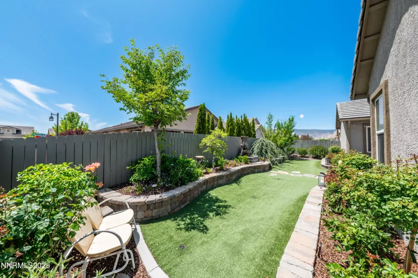 2300 Brego, Reno, Nevada 89521, 2 Bedrooms Bedrooms, ,2 BathroomsBathrooms,Residential,Residential,Brego,250052420