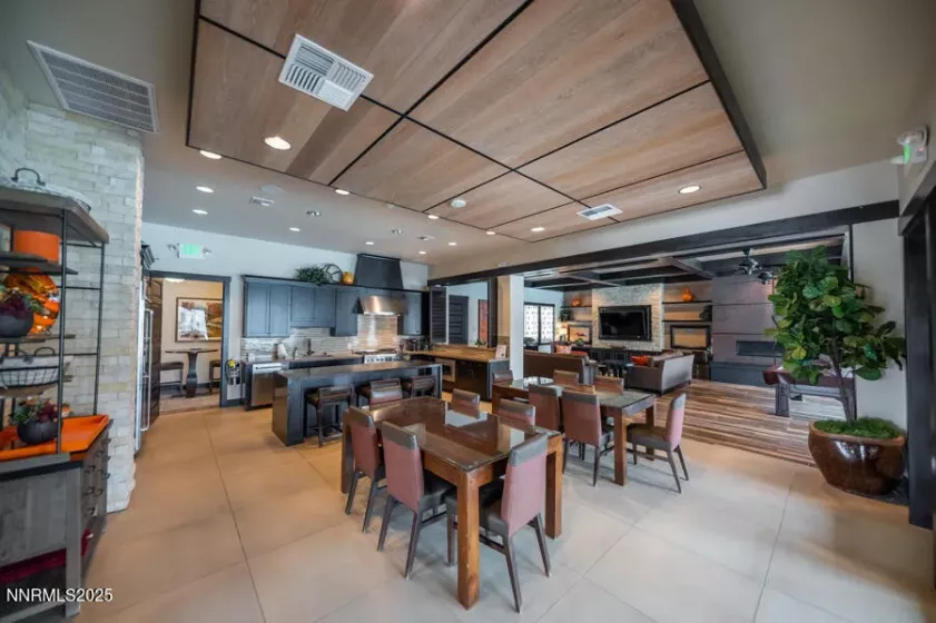 2300 Brego, Reno, Nevada 89521, 2 Bedrooms Bedrooms, ,2 BathroomsBathrooms,Residential,Residential,Brego,250052420