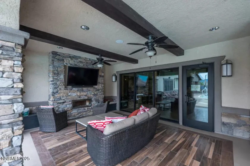 2300 Brego, Reno, Nevada 89521, 2 Bedrooms Bedrooms, ,2 BathroomsBathrooms,Residential,Residential,Brego,250052420